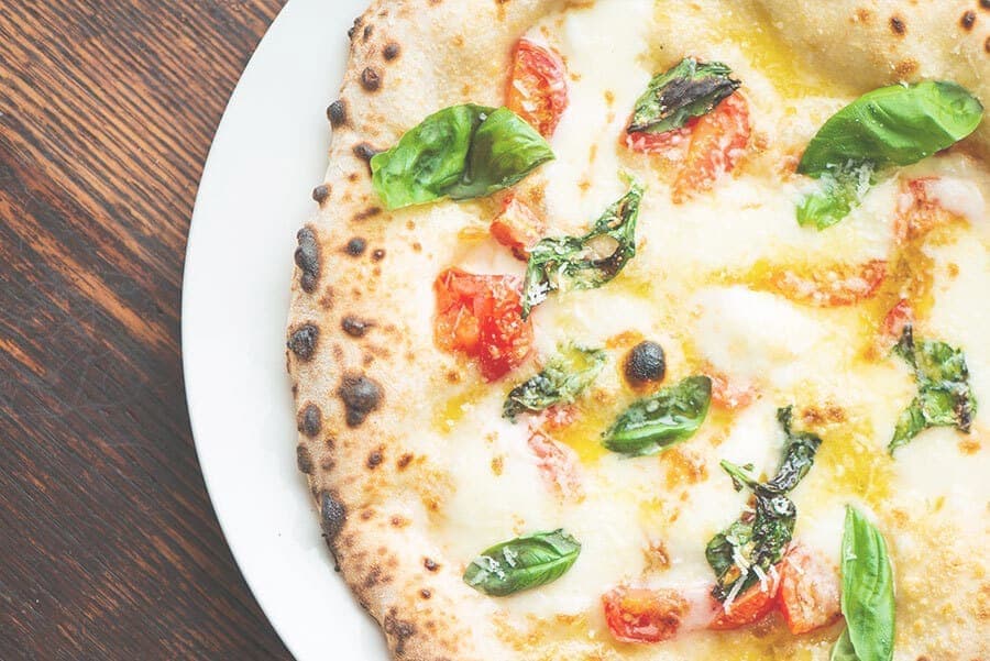 ピッツァ レジーナ